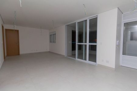 Apartamento à venda com 81m², 2 quartos e 2 vagas Apartamento à venda com 81m², 2 quartos e 2 vagasSala e Cozinha