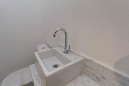 Apartamento à venda com 81m², 2 quartos e 2 vagas Apartamento à venda com 81m², 2 quartos e 2 vagasLavabo