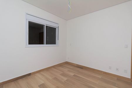 Apartamento à venda com 81m², 2 quartos e 2 vagas Apartamento à venda com 81m², 2 quartos e 2 vagasSuíte 2