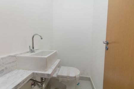 Apartamento à venda com 81m², 2 quartos e 2 vagasLavabo