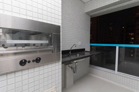 Apartamento à venda com 81m², 2 quartos e 2 vagasVaranda Gourmet