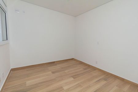 Apartamento à venda com 81m², 2 quartos e 2 vagasQuarto 1