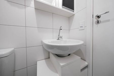 Apartamento para alugar com 37m², 2 quartos e sem vagaBanheiro