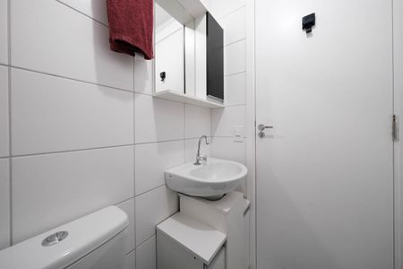 Apartamento para alugar com 37m², 2 quartos e sem vagaBanheiro