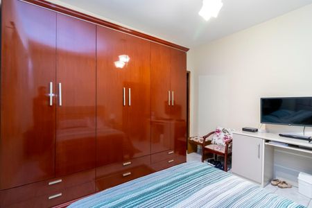 Casa à venda com 299m², 3 quartos e 1 vaga Casa à venda com 299m², 3 quartos e 1 vagaQuarto 2