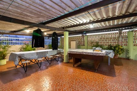 Casa à venda com 299m², 3 quartos e 1 vaga Casa à venda com 299m², 3 quartos e 1 vagaCobertura