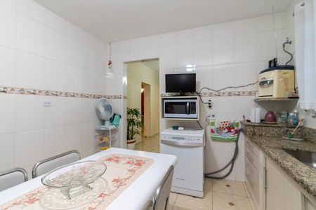 Casa à venda com 299m², 3 quartos e 1 vaga Casa à venda com 299m², 3 quartos e 1 vagaCozinha