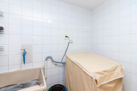 Casa à venda com 299m², 3 quartos e 1 vaga Casa à venda com 299m², 3 quartos e 1 vagaÁrea de Serviço