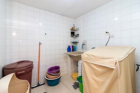 Casa à venda com 299m², 3 quartos e 1 vaga Casa à venda com 299m², 3 quartos e 1 vagaÁrea de Serviço