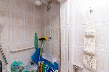 Casa à venda com 299m², 3 quartos e 1 vaga Casa à venda com 299m², 3 quartos e 1 vagaBanheiro de Serviço