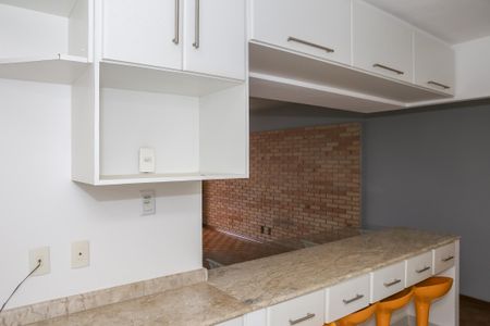 Apartamento à venda com 93m², 3 quartos e 2 vagas Apartamento à venda com 93m², 3 quartos e 2 vagasCozinha