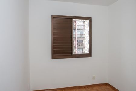 Apartamento à venda com 93m², 3 quartos e 2 vagas Apartamento à venda com 93m², 3 quartos e 2 vagasQuarto 2