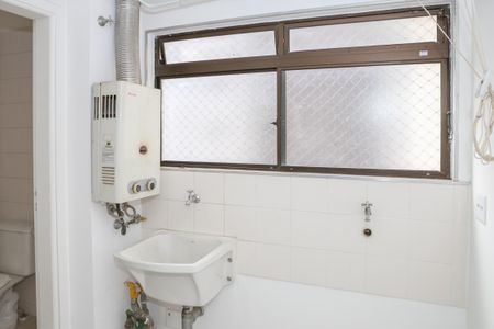 Apartamento à venda com 93m², 3 quartos e 2 vagas Apartamento à venda com 93m², 3 quartos e 2 vagasÁrea de Serviço