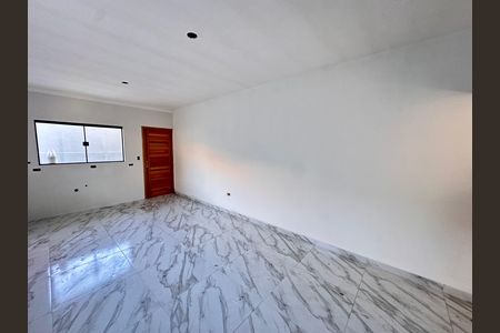 Casa para alugar com 125m², 3 quartos e 2 vagas Casa para alugar com 125m², 3 quartos e 2 vagasCozinha