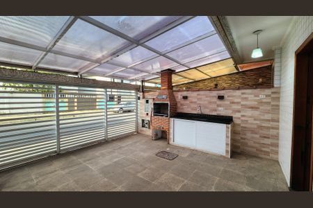 Casa para alugar com 96m², 3 quartos e 2 vagas Casa para alugar com 96m², 3 quartos e 2 vagasQuintal