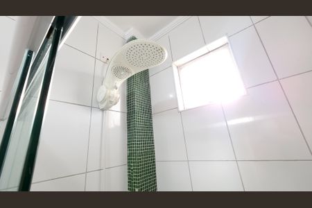 Casa para alugar com 96m², 3 quartos e 2 vagas Casa para alugar com 96m², 3 quartos e 2 vagasChuveiro