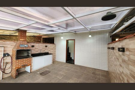 Casa para alugar com 96m², 3 quartos e 2 vagas Casa para alugar com 96m², 3 quartos e 2 vagasChurrasqueira