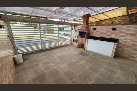 Casa para alugar com 96m², 3 quartos e 2 vagas Casa para alugar com 96m², 3 quartos e 2 vagasQuintal