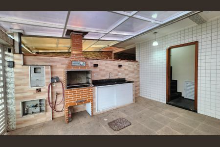 Casa para alugar com 96m², 3 quartos e 2 vagas Casa para alugar com 96m², 3 quartos e 2 vagasChurrasqueira