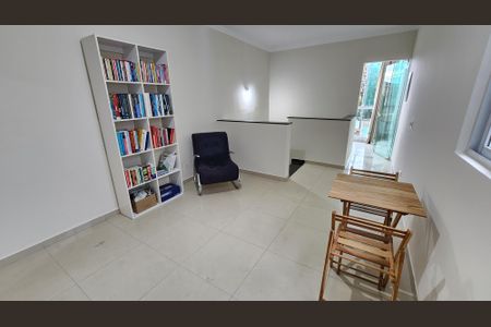 Casa para alugar com 96m², 3 quartos e 2 vagas Casa para alugar com 96m², 3 quartos e 2 vagasSala