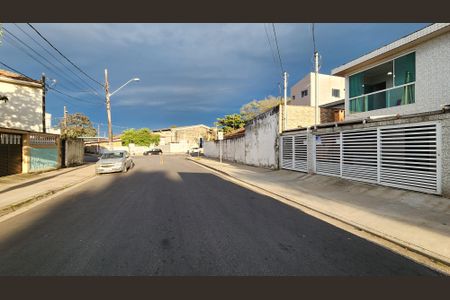 Casa para alugar com 96m², 3 quartos e 2 vagas Casa para alugar com 96m², 3 quartos e 2 vagasVista da Rua