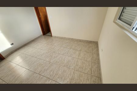 Casa para alugar com 96m², 3 quartos e 2 vagas Casa para alugar com 96m², 3 quartos e 2 vagasSuíte