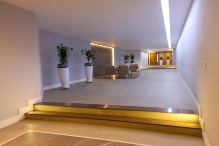 Apartamento à venda com 205m², 3 quartos e 3 vagas Apartamento à venda com 205m², 3 quartos e 3 vagasPortaria