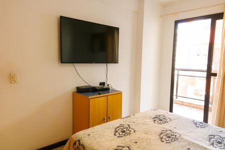 Apartamento à venda com 205m², 3 quartos e 3 vagas Apartamento à venda com 205m², 3 quartos e 3 vagasQuarto Suíte