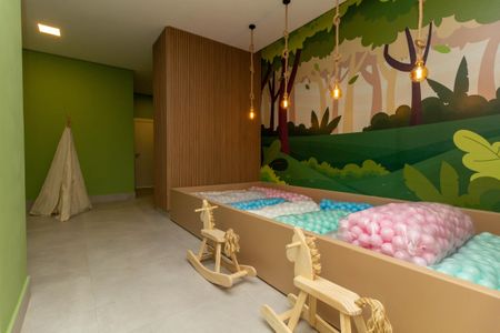 Apartamento para alugar com 125m², 3 quartos e 2 vagasÁrea comum - Salão de Festa Infantil