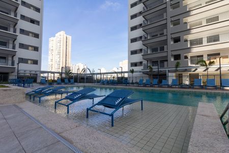 Apartamento para alugar com 125m², 3 quartos e 2 vagasÁrea comum - Piscina
