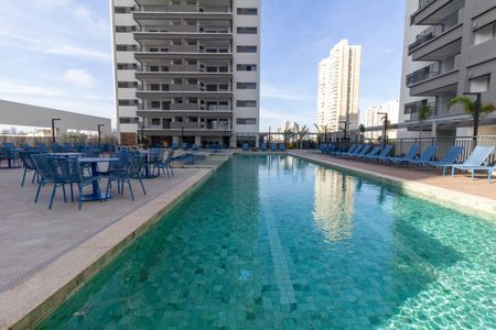 Apartamento para alugar com 125m², 3 quartos e 2 vagasÁrea comum - Piscina