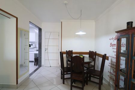 Apartamento para alugar com 90m², 2 quartos e 1 vaga Apartamento para alugar com 90m², 2 quartos e 1 vagaSala