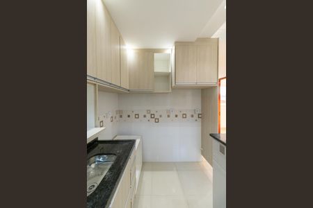 Apartamento à venda com 32m², 2 quartos e sem vagaCozinha e Área de Serviço