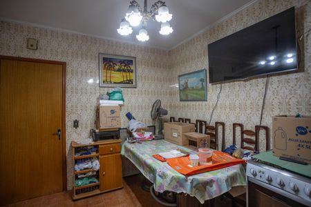 Casa à venda com 110m², 2 quartos e 2 vagas Casa à venda com 110m², 2 quartos e 2 vagasCopa