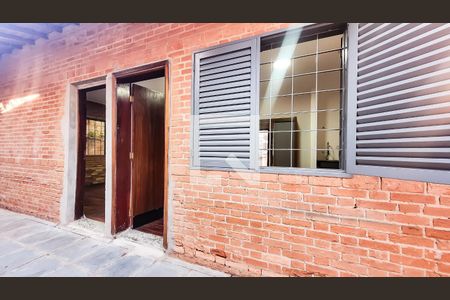 Casa para alugar com 23m², 1 quarto e sem vaga