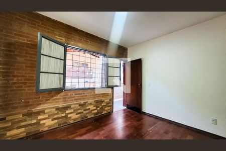 Casa para alugar com 23m², 1 quarto e sem vaga
