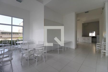Apartamento à venda com 52m², 2 quartos e 1 vaga Apartamento à venda com 52m², 2 quartos e 1 vagaÁrea comum - Salão de festas