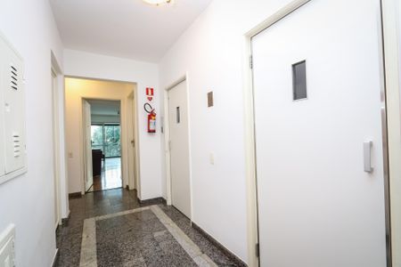 Apartamento à venda com 90m², 3 quartos e 1 vaga Apartamento à venda com 90m², 3 quartos e 1 vagaÁrea comum