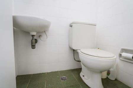 Apartamento à venda com 90m², 3 quartos e 1 vaga Apartamento à venda com 90m², 3 quartos e 1 vagaBanheiro de Serviço