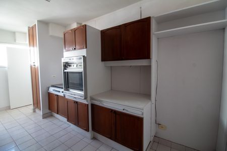 Apartamento à venda com 96m², 2 quartos e 1 vagaCozinha
