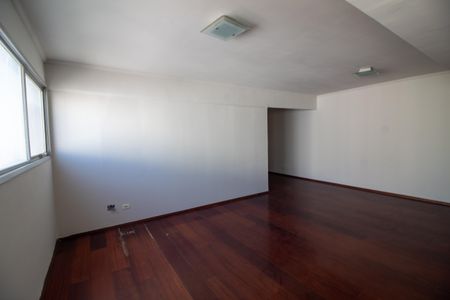 Apartamento à venda com 96m², 2 quartos e 1 vagaSala