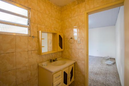 Casa para alugar com 50m², 1 quarto e 2 vagasBanheiro