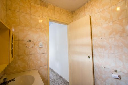 Casa para alugar com 50m², 1 quarto e 2 vagasBanheiro