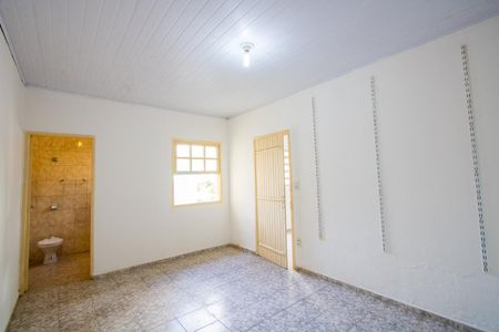 Casa para alugar com 50m², 1 quarto e 2 vagasQuarto