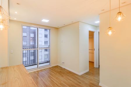 Apartamento à venda com 42m², 2 quartos e sem vaga Apartamento à venda com 42m², 2 quartos e sem vagaSala