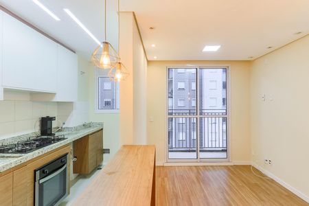 Apartamento à venda com 42m², 2 quartos e sem vaga Apartamento à venda com 42m², 2 quartos e sem vagaSala