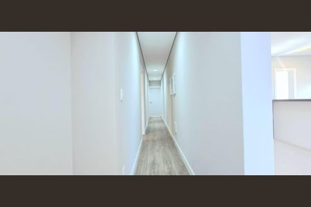 Casa de condomínio à venda com 246m², 4 quartos e 2 vagasQuarto 1