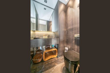 Apartamento à venda com 248m², 3 quartos e 5 vagasLavabo