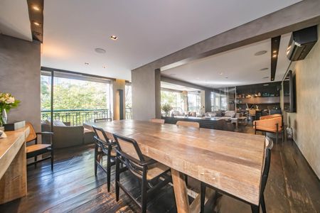 Apartamento à venda com 248m², 3 quartos e 5 vagasSala