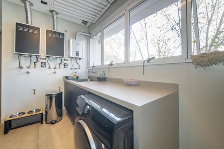 Apartamento à venda com 248m², 3 quartos e 5 vagasÁrea de Serviço